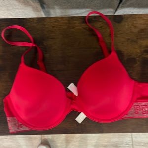 Victoria’s Secret Pink Bra